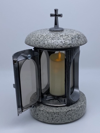 Ваза гранитная 13