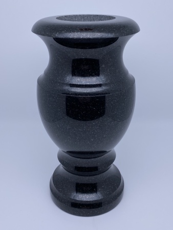Ваза гранитная 02